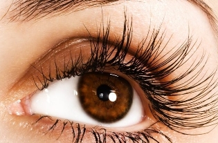 Ресницы после наращивания: как за ними ухаживать, и как долго они восстанавливаются? Ресницы после наращивания: как за ними ухаживать, и как долго они восстанавливаются?