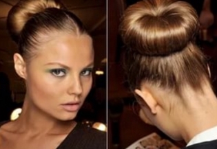 Прическа к любому случаю: как сделать пучок на короткие, на средние и длинные волосы? Прическа к любому случаю: как сделать пучок на короткие, на средние и длинные волосы?