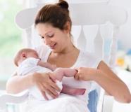 Гипоаллергенная и безмолочная диета для кормящих мам в первый месяц после родов (+меню и таблица)