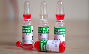 Польза масок для волос с цианокобаламином: когда нужны и как применять Польза масок для волос с цианокобаламином: когда нужны и как применять