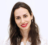 Акне после 40 лет: почему появляются высыпания на лице