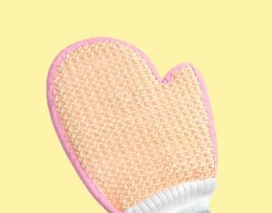 Вопрос эксперту: Что делать с акне на груди, плечах и спине