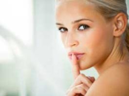 Прыщ на интимной месте у женщин: причины и лечение