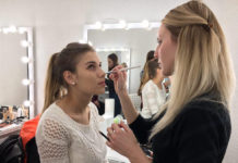 Курсы в школе макияжа Курсы в школе макияжа