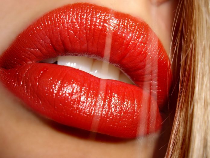 Чувственные и красивые губы Чувственные и красивые губы