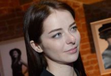 Марина Александрова поделилась редким снимком с мужем-режиссером с отдыха в Карелии