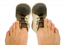 Отекают ноги, покраснение кожи, зуд: причины, чем лечить