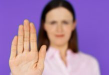 Прыщики на ладонях: причины, методы лечения, профилактика