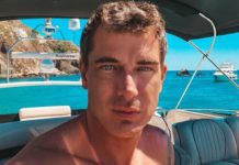 «Реально сорок?»: Курбан Омаров не верит цифрам в своем паспорте