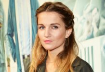 Экс-солистка Reflex Женя Малахова второй раз вышла замуж