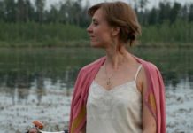 «Испортили природу!»: Ксению Алферову раскритиковали за фото голых ног