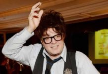 «Выходят с висячими сосульками»: стилист Пугачевой раскритиковал образы Распутиной и Аллегровой