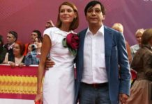 «Полосу препятствий не бегал»: жених Кончаловской рассказал об отношениях с ее родителями