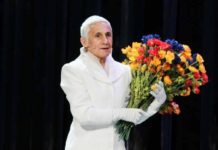 Роза Хайруллина после ухода от Владимира Машкова может появиться в Театре на Малой Бронной