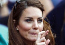 Звезды с проблемной кожей — 300