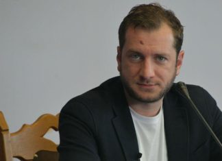 Гигинеишвили на фоне слухов о разводе показал своих «любимых девочек», жены там не оказалось