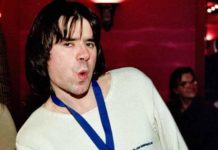 «Почему мы взрослые такие?»: 18-летняя дочь Осина поделилась чувственным кадром с мужем