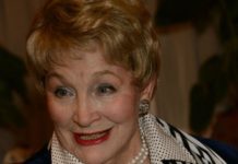 «Квартира в небоскребе»: Людмила Хитяева рассказала, как живет ее единственный сын в Таиланде