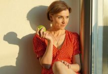 «В первые дни ты продолжаешь думать о близких»: Ксения Алферова высказалась об одиночестве