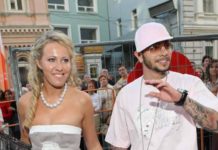 В Сеть попал снимок Ксении Собчак и Тимати, хвастающихся дорогими швейцарскими часами