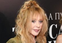 «Фантастический шедевр»: Юлия Высоцкая похвасталась утонченным подарком от Аллы Пугачевой