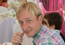 «Впервые в карьере делает тройной тулуп»: Плющенко похвастался успехами юной подопечной