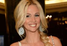 Виктория Лопырева в белоснежных брюках и тулупе устроила зажигательные танцы на Камчатке