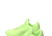 Alena Akhmadullina запускает продажу виртуальной одежды