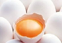 Аллергия на яйца: симптомы у взрослых, лечение и фото