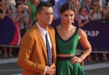 «Говорит, что любит меня»: Муцениеце высказалась о Прилучном на фоне слухов о его романе с Карпович