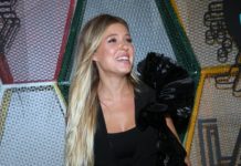 «Потому что заслужила»: Рита Дакота купила автомобиль за 10 миллионов рублей