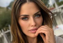 «Вот это красотки!»: Боня с подругой облачились в одинаковые кроп-топы и мини-юбки