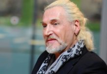 «Не надо плясать на костях»: Джигурда рассказал о состоянии попавшего в больницу Ефремова