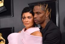 Умеет делать подарки! Как Трэвис Скотт поздравил Кайли с днем рождения?