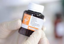 Мази, вытягивающие гной из фурункула (чирея): список самых эффективных