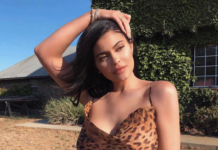 Кайли 22! Собрали самые горячие фото звезды в купальнике