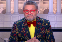 «Не стоит одеваться богато»: Васильев рассказал, как дешево отовариваться на рынке