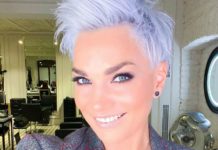 «Как мы будем выживать?»: жена Костюшкина переживает из-за возможного режима изоляции