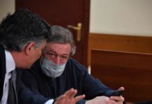 Адвокат Михаила Ефремова считает, что актера осудят на пять-шесть лет