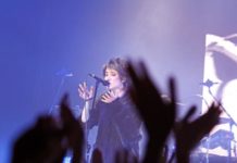 Остановилось сердце: на концерте Земфиры умер мужчина