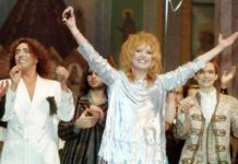 Личный фотограф Пугачевой запечатлел восхищенную певицу на концерте Леонтьева