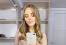 «Когда пополнение?»: Кошмал из «Сватов» удивила подписчиков снимком с беременным животом