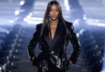 Королева! Наоми Кэмпбелл закрывает показ Saint Laurent в Париже!