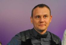 «Мои родные и любимые девочки»: Меньщиков засветил лицо своей новорожденной младшей дочки