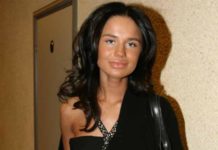 «И я говорю: «Да!»: Алекса похвасталась помолвочным кольцом, собравшись замуж за фитнес-тренера