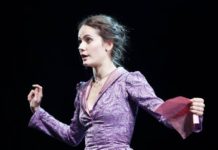 Апексимова вывела в свет 26-летнюю дочь, которую «разнес» Садальский