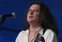 «Меня никто из семьи не уводил»: Сергей Чиграков вспомнил, как оставил жену с сыном на руках