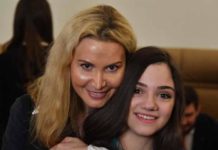 Тутберидзе поаплодировала Медведевой после провальной программы на контрольных прокатах