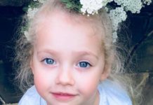 «Пока пластиковая»: Лиза Галкина подарила мечтавшему о питомце брату фигурку собаки