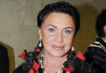 Надежда Бабкина вся в черном едва сдерживала слезы на похоронах Михаила Борисова